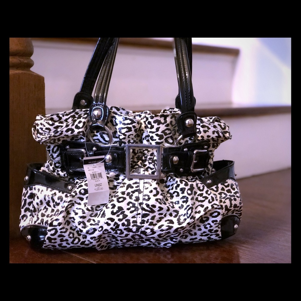Wilson leather purse